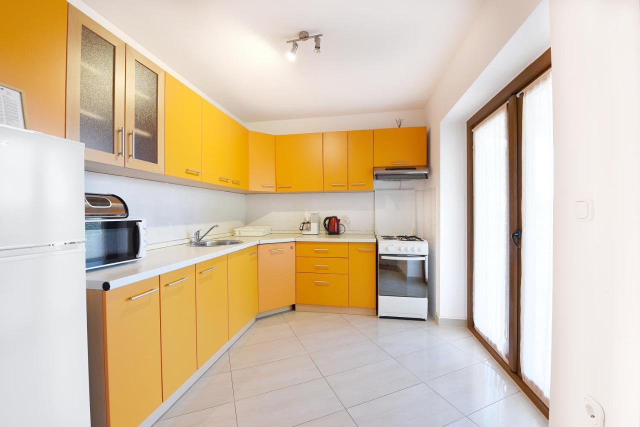Apartments Mirasol Умаг Екстериор снимка