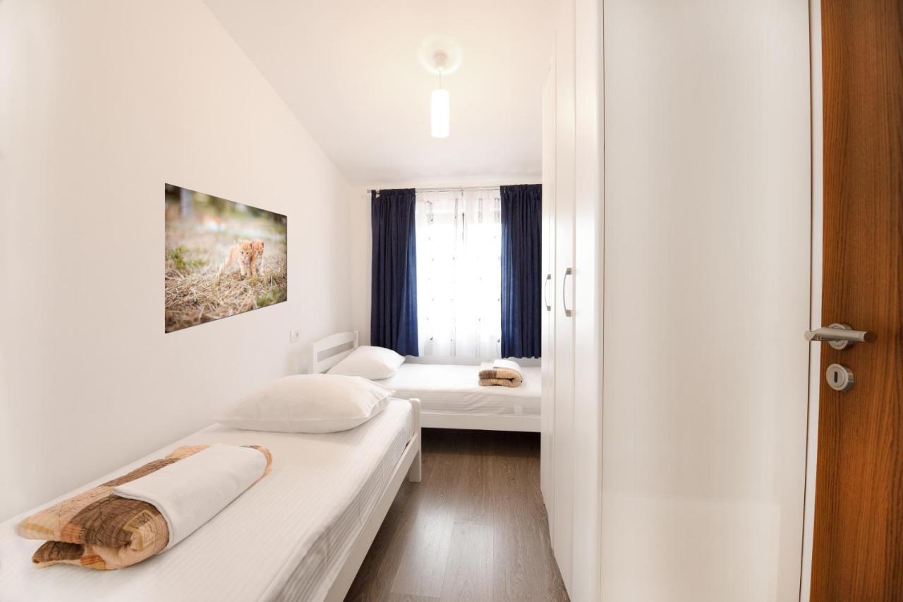 Apartments Mirasol Умаг Екстериор снимка