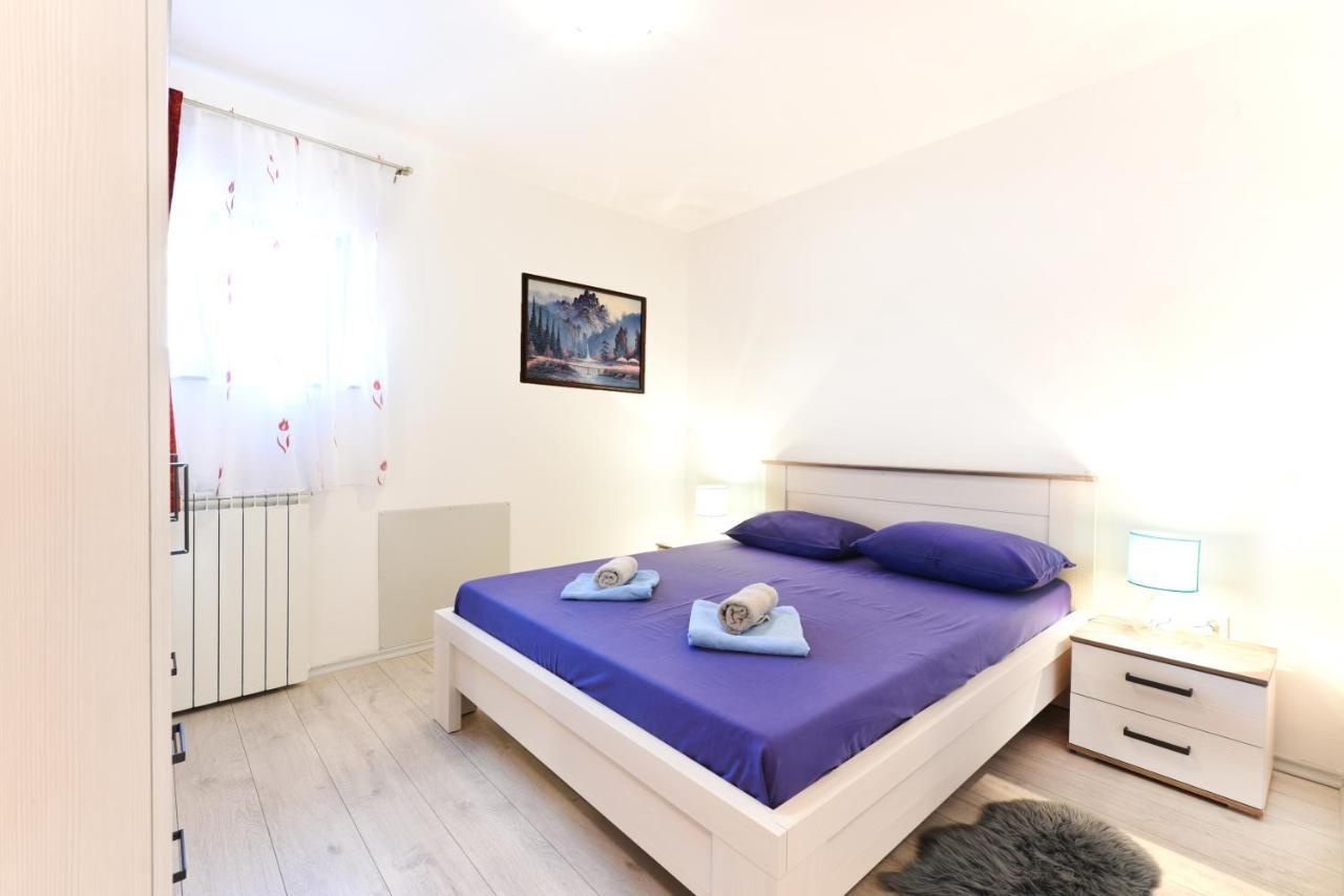 Apartments Mirasol Умаг Екстериор снимка