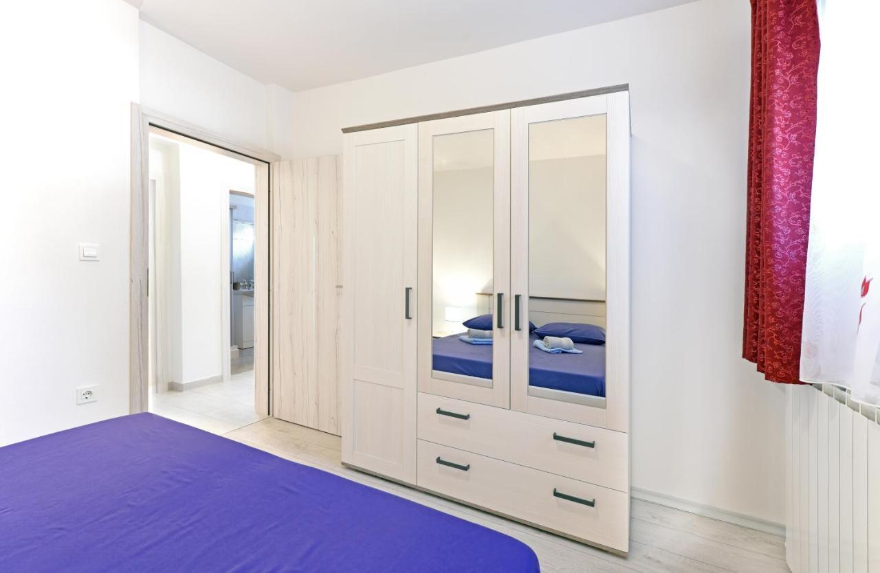Apartments Mirasol Умаг Екстериор снимка