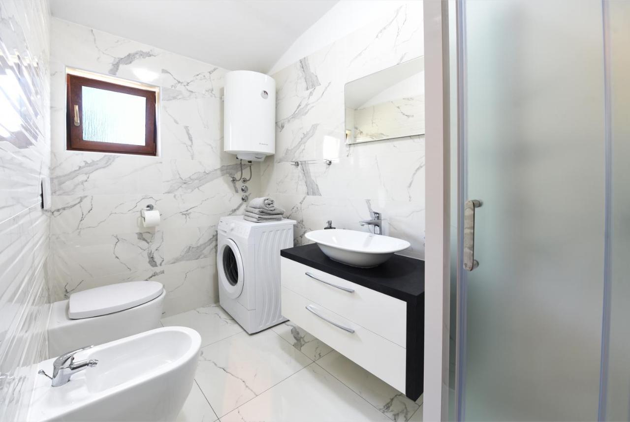 Apartments Mirasol Умаг Екстериор снимка