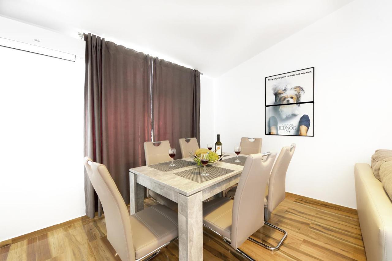 Apartments Mirasol Умаг Екстериор снимка