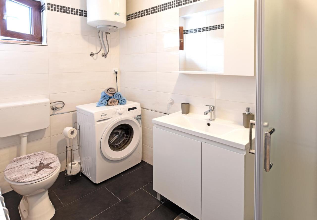 Apartments Mirasol Умаг Екстериор снимка